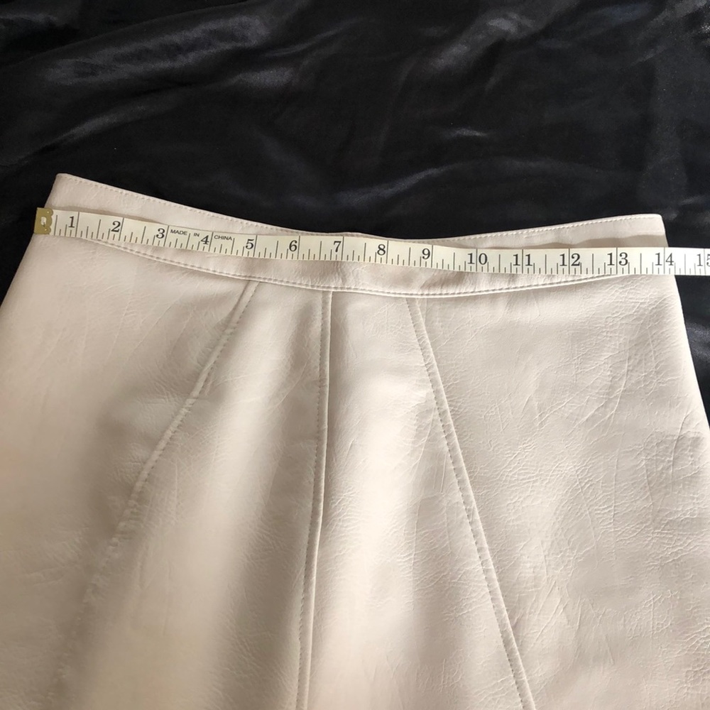 A-line Zara Faux Leather Skirt 🌸 - Picture 4 of 8